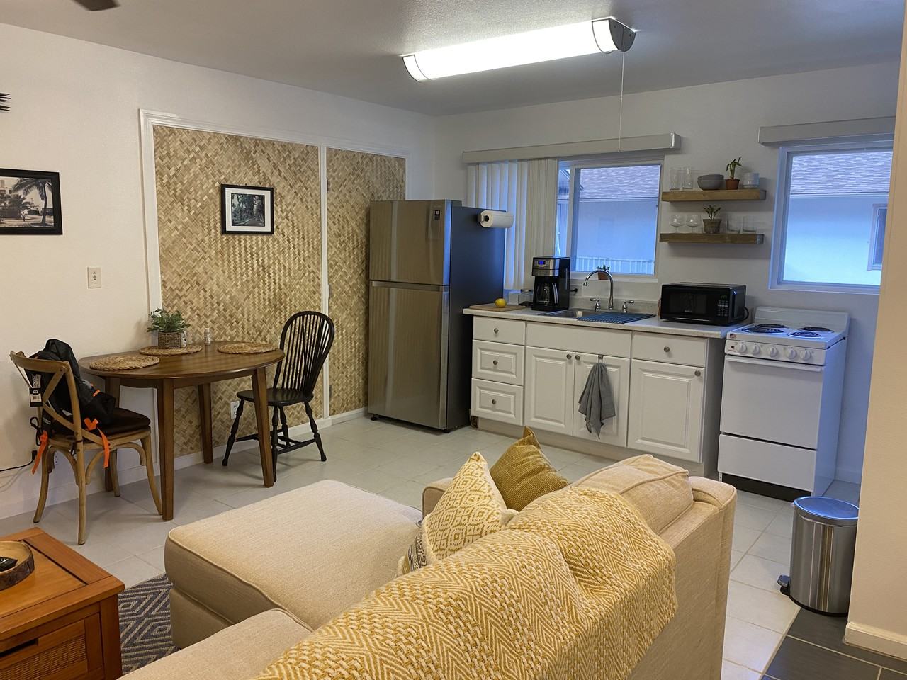 Aina Haina Apartments 1164 Hind Iuka Drive, East Honolulu, HI 96821