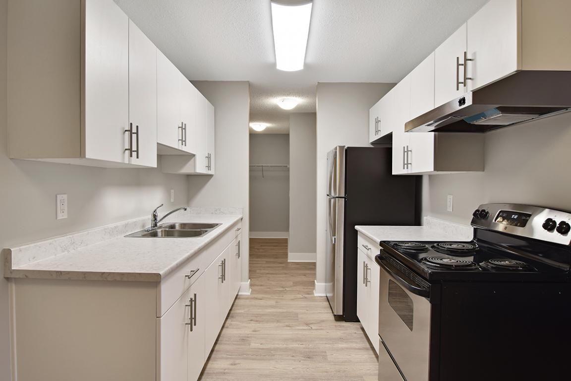 Okanagan Place II Apartments 1955 1950, 1955, 1960 Pacific Court