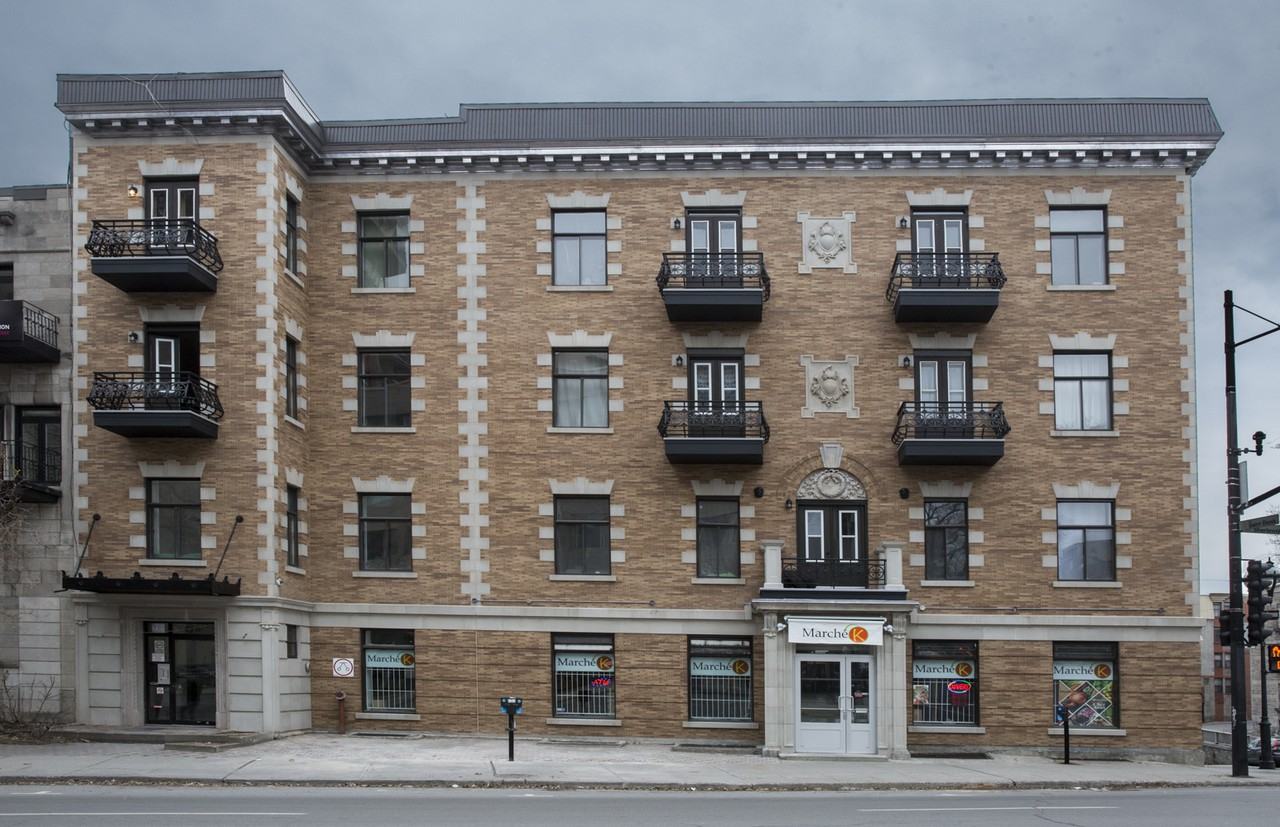 rue Sherbrooke E & St Denis Apartments 410 Rue Sherbrooke Est