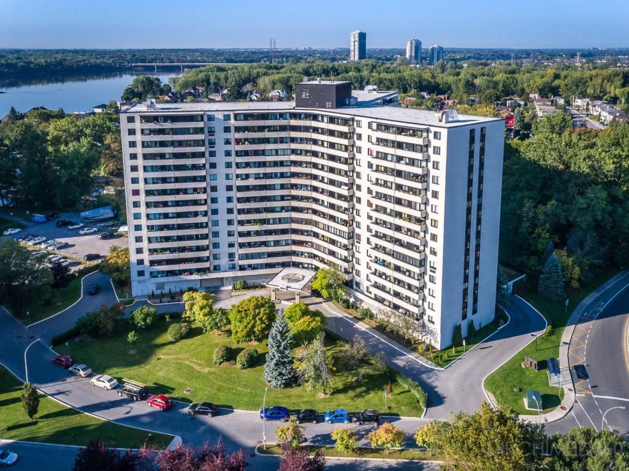 2555 Avenue du Havre des Îles 1219, Laval, QC H7W 4R4 3 Bedroom Condo
