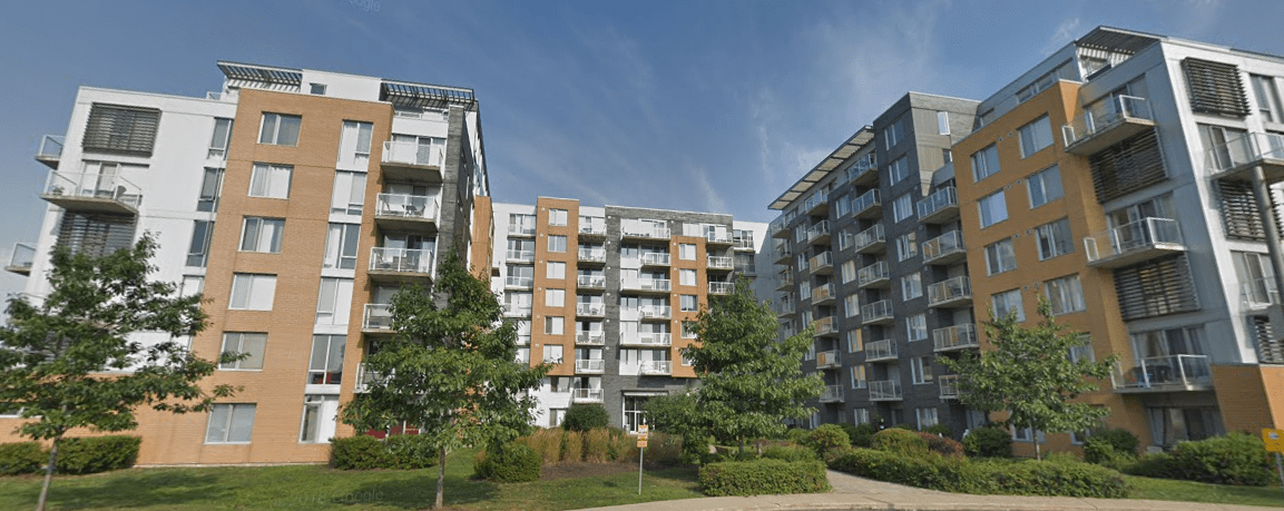 4885 Boulevard HenriBourassa Ouest 432, Montréal, QC H4L 0A5 1