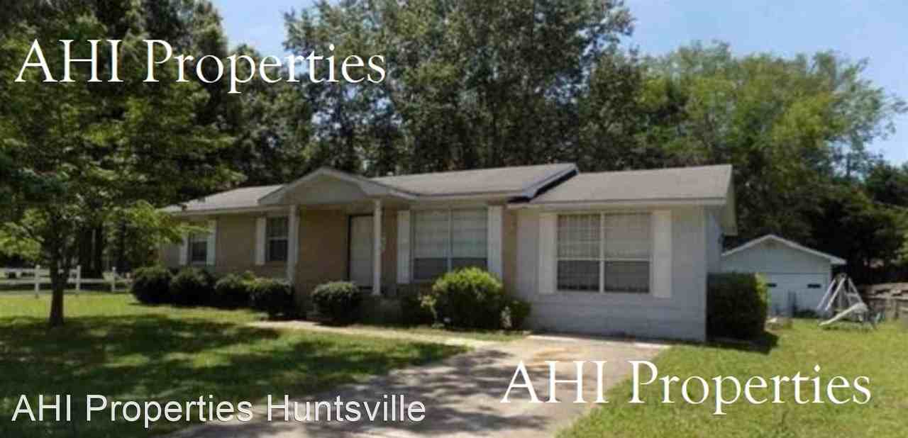 SOON**3105 Pineview Drive SW, Decatur, AL 35603 3 Bedroom