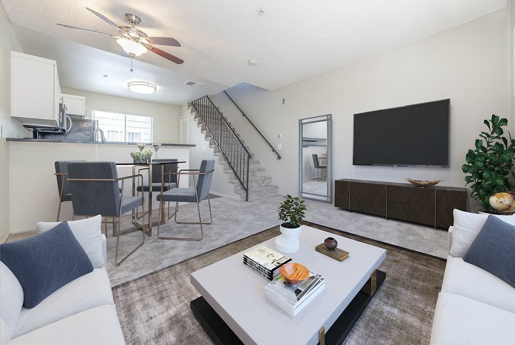 Huntington Breakers 21270 Beach Blvd, Huntington Beach, CA 92648