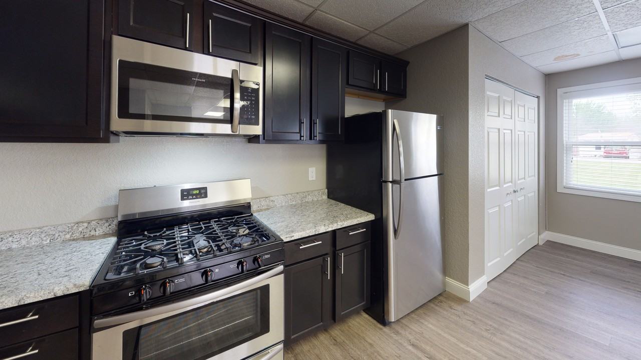 Cloverleaf Village Homes 4515 34th St, Moline, IL 61265 Zumper