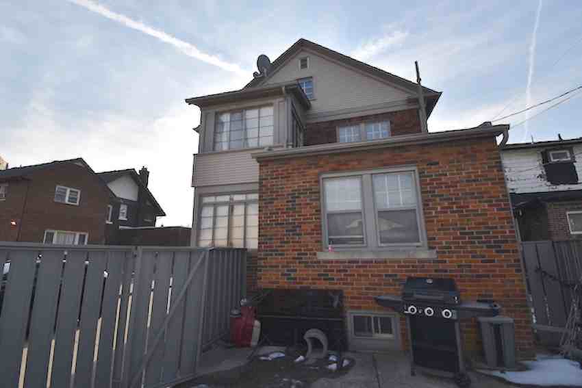 1652 Victoria Ave Apartments in South Central, Windsor, ON N8X 1P7 Zumper