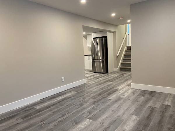 Beautiful 2 Bedroom Apartment on Ruskview Rd in Kitchener Apartments