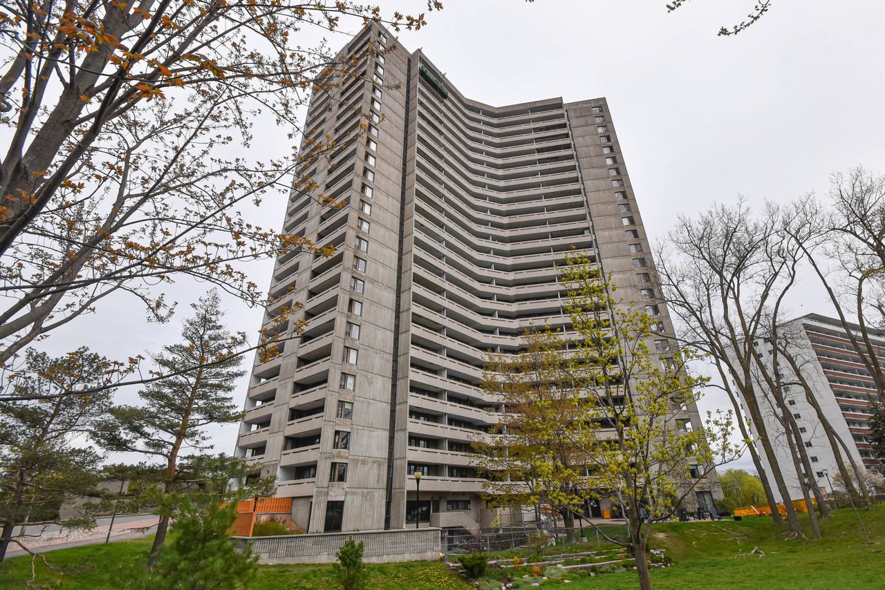 1081 Ambleside Drive Apartments 1081 Ambleside Dr, Ottawa, ON K2B 8C8 Zumper