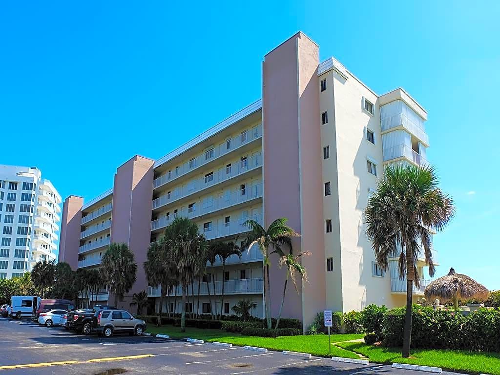 Apartments for Rent in Hutchinson Island South, Hutchinson Island South