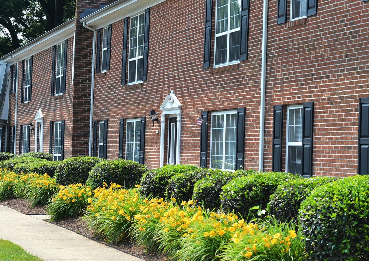 Mariners Green Apartments 12711 Nettles Dr, Newport News, VA 23606