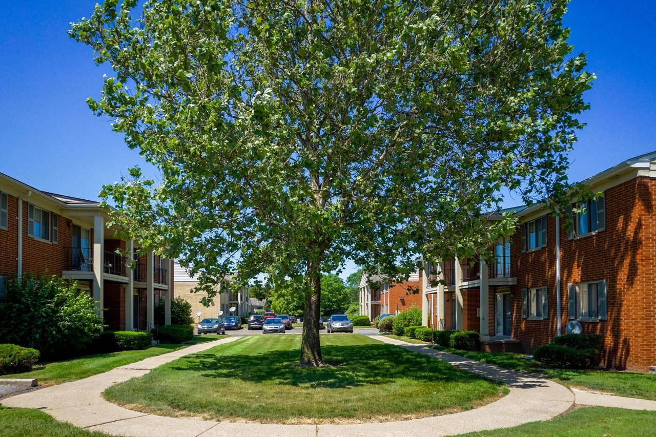 Riverstone Apartments 25740 Shiawassee Rd, Southfield, MI 48033 Zumper