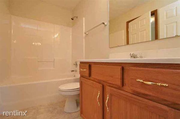 Stonebridge Townhomes Apartments Stonebridge Golf Dr, Maryville, IL 62062 Zumper