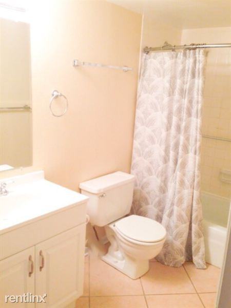 Fountain Square Condos Apartments 1799 N Highland Ave, Clearwater, FL