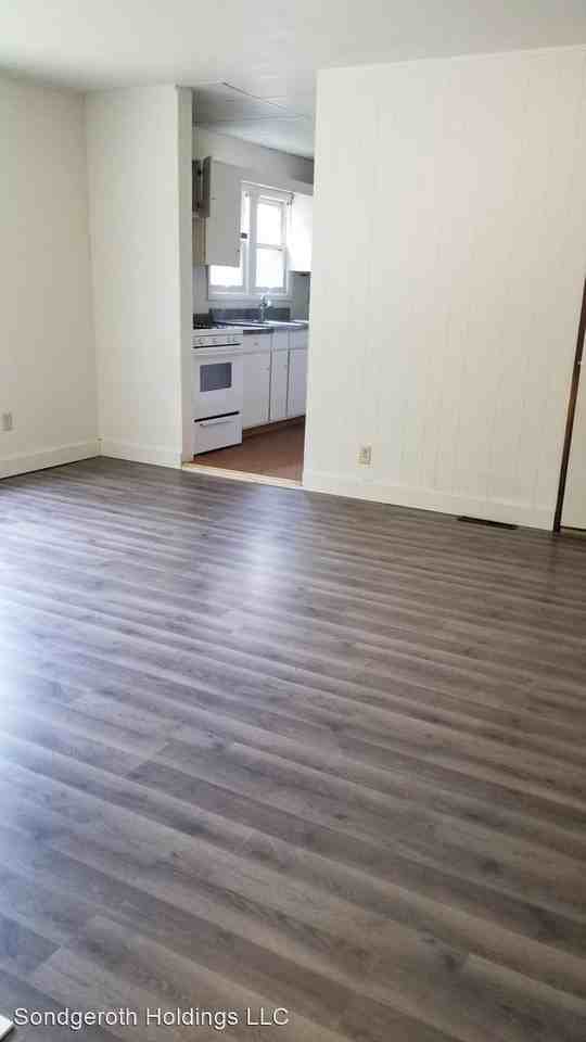 416 N Hickory Apartments in Wenona, IL 61377 Zumper