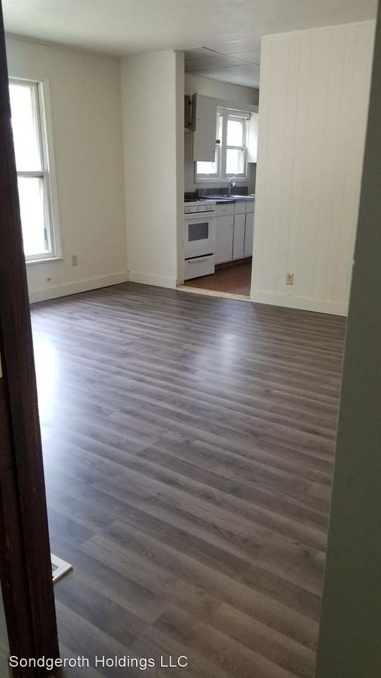 416 N Hickory Apartments in Wenona, IL 61377 Zumper