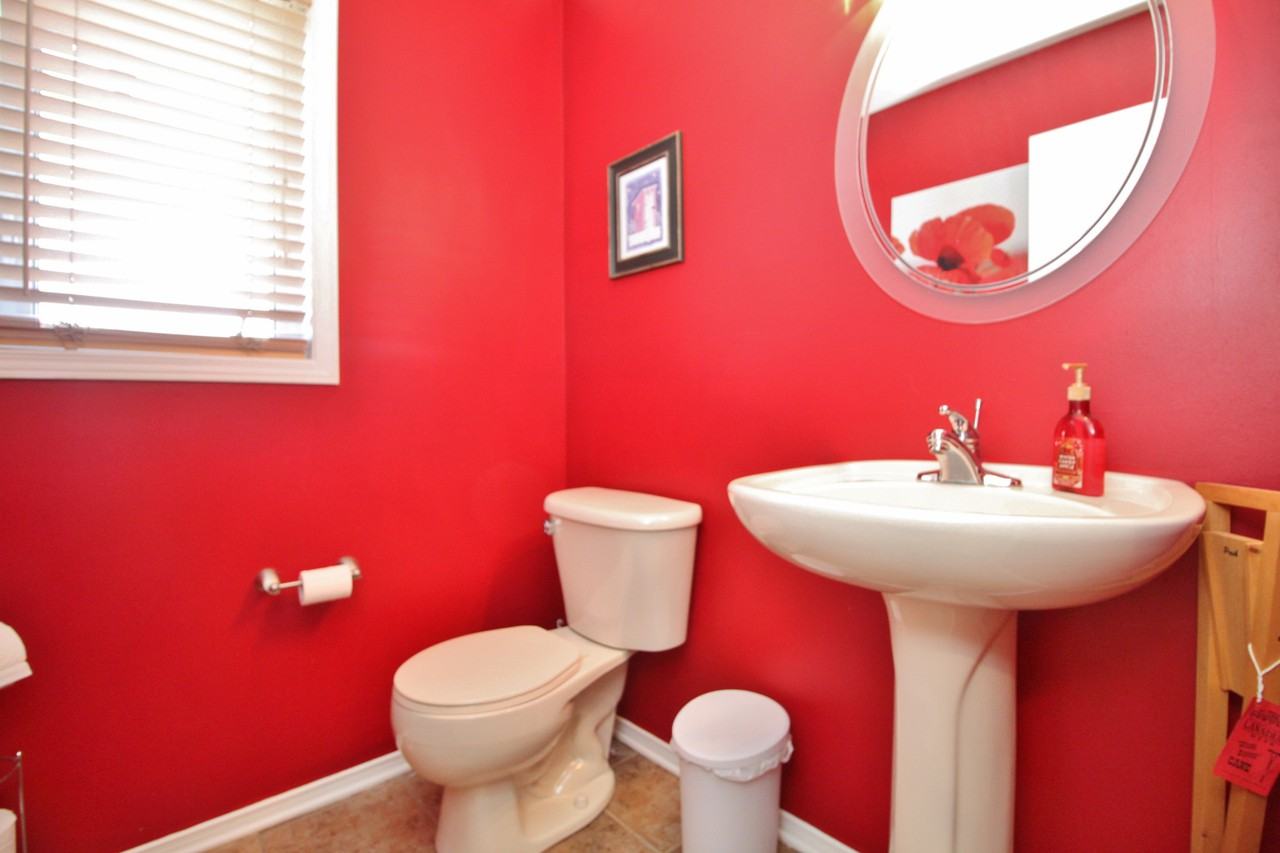 412 Citadel Cr Apartments in Barrhaven, Ottawa, ON K2G 7E8 Zumper