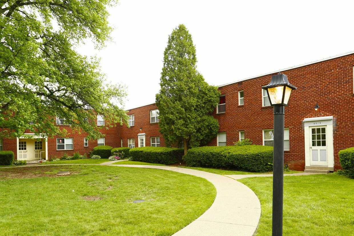 Alvern Gardens Apartments 1000 Vermont Ave, Castle Shannon, PA 15234