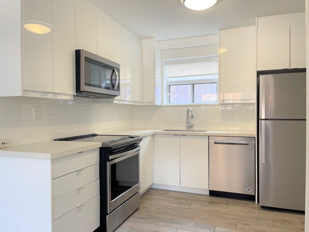 4 Benson Avenue Apartments 4 Benson Ave, Mississauga, ON L5H 2P2 Zumper