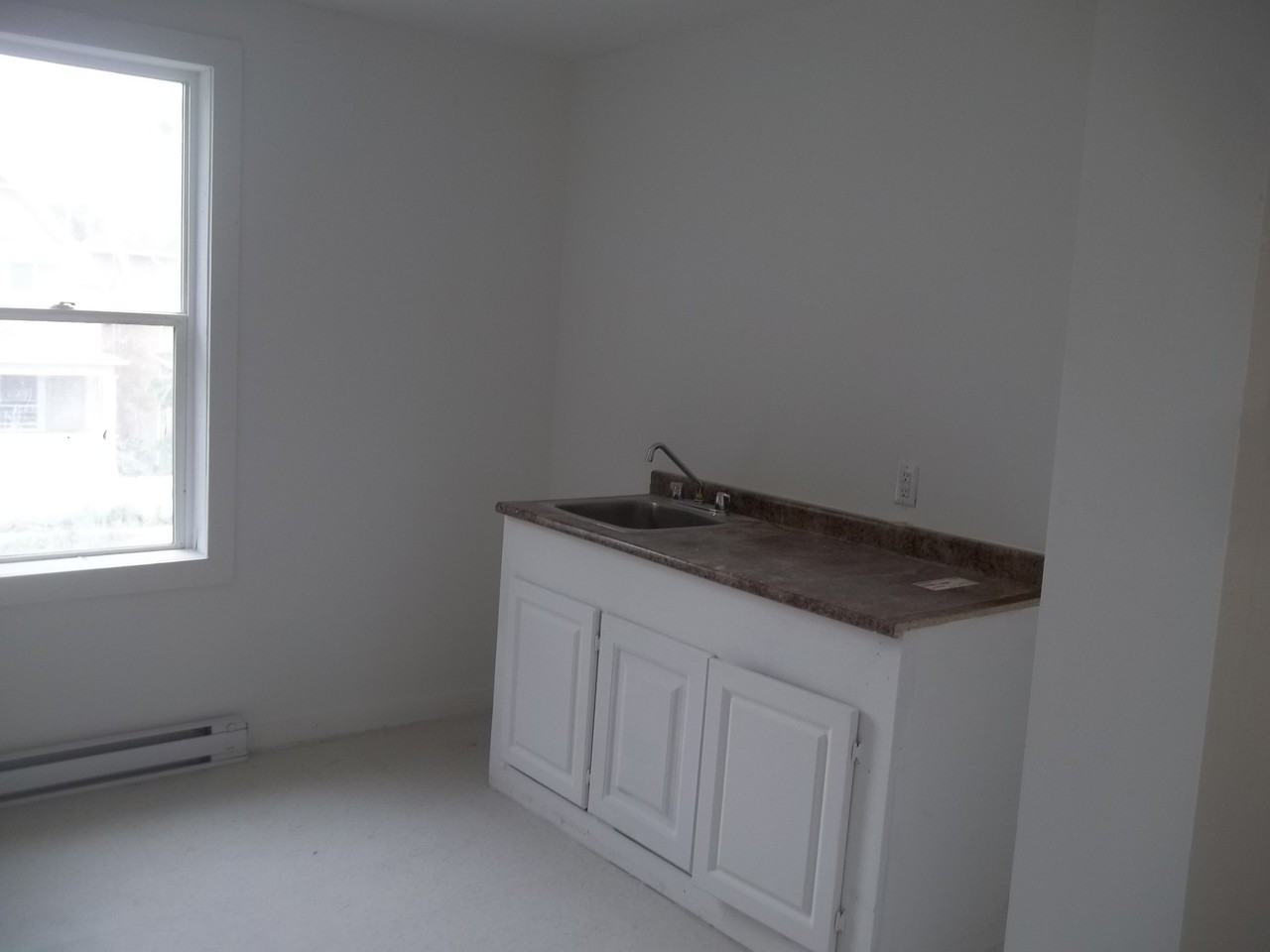 Victor street Apartments Victor Street, Winnipeg, MB R3G None Zumper