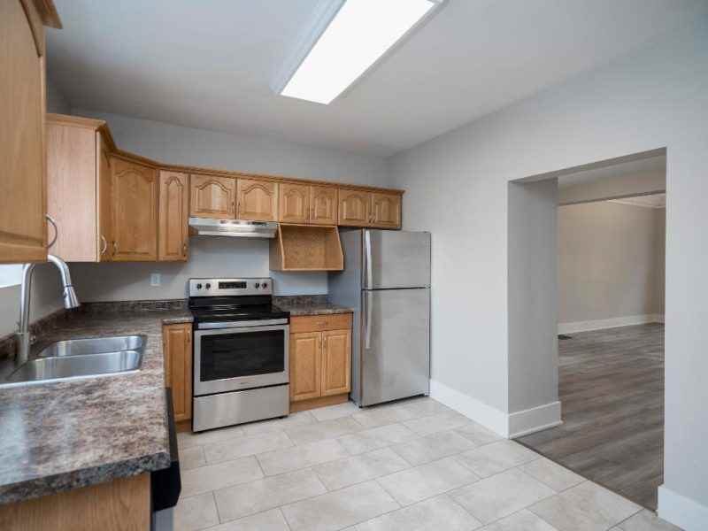 Jamison Avenue Apartments in Chalmers, Winnipeg, MB R2K None Zumper