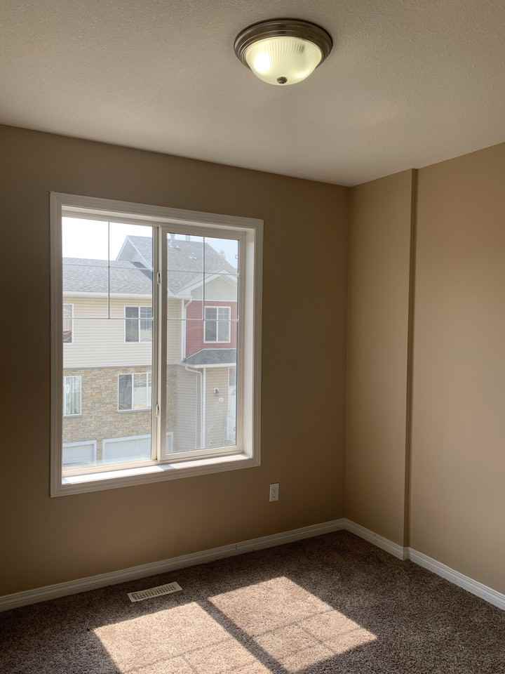 Bridgeport Manor Apartments 178 Bridgeport Blvd, Leduc, AB T9E 8S8