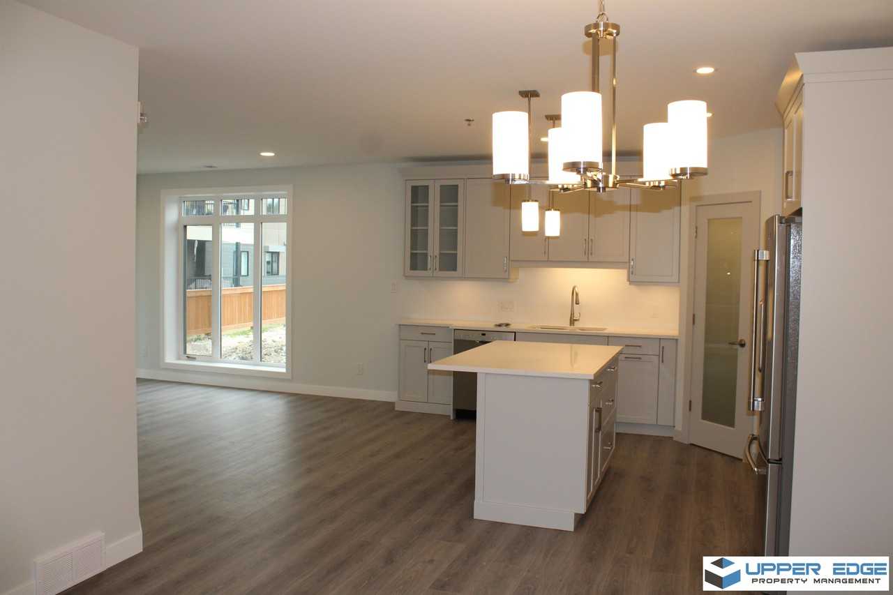 1946 Redview Terrace, Winnipeg, MB R2N 0L7 2 Bedroom Apartment for