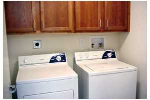 Sibley Cove Apartments 1996 County Rd D E, Maplewood, MN 55109 Zumper