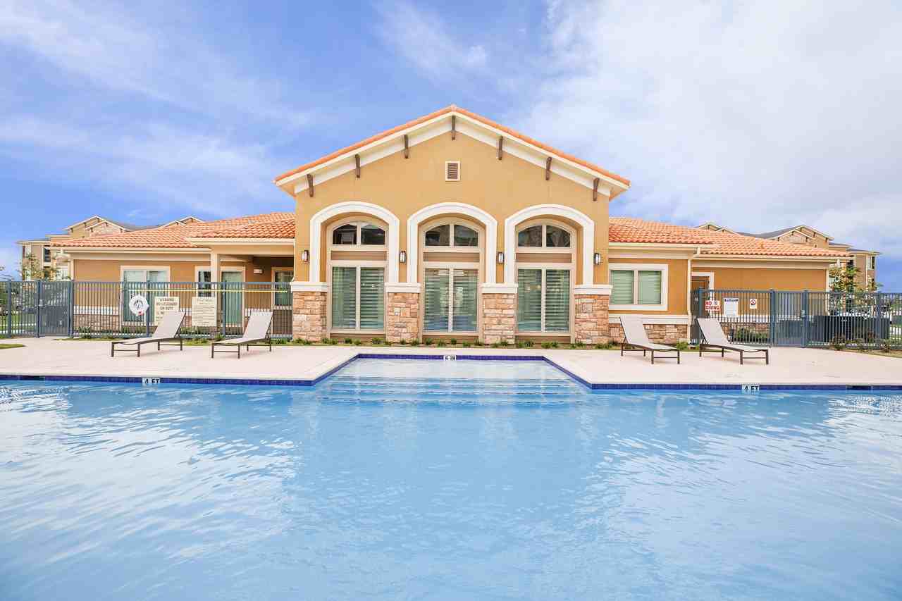 Nolana Villas Apartments 3700 N K Ctr, Mcallen, TX 78501 Zumper
