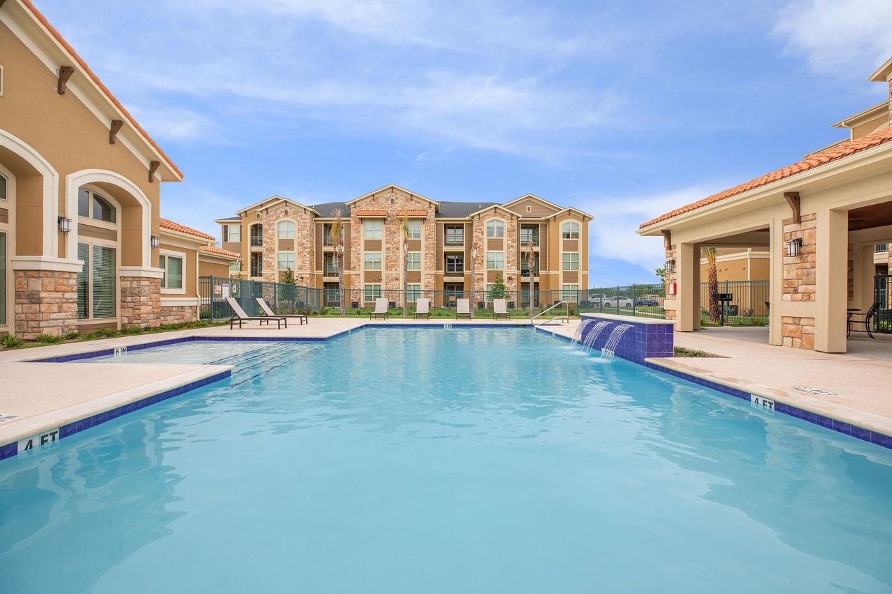 Nolana Villas Apartments 3700 N K Ctr, Mcallen, TX 78501 Zumper