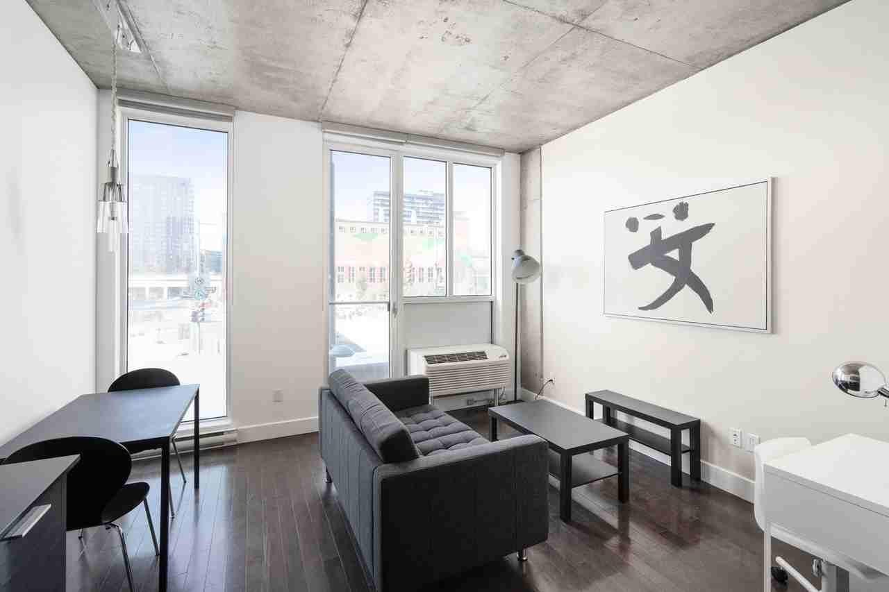 888 Rue Wellington Apartments in VieuxMontréal, Montréal, QC H3C 0N1