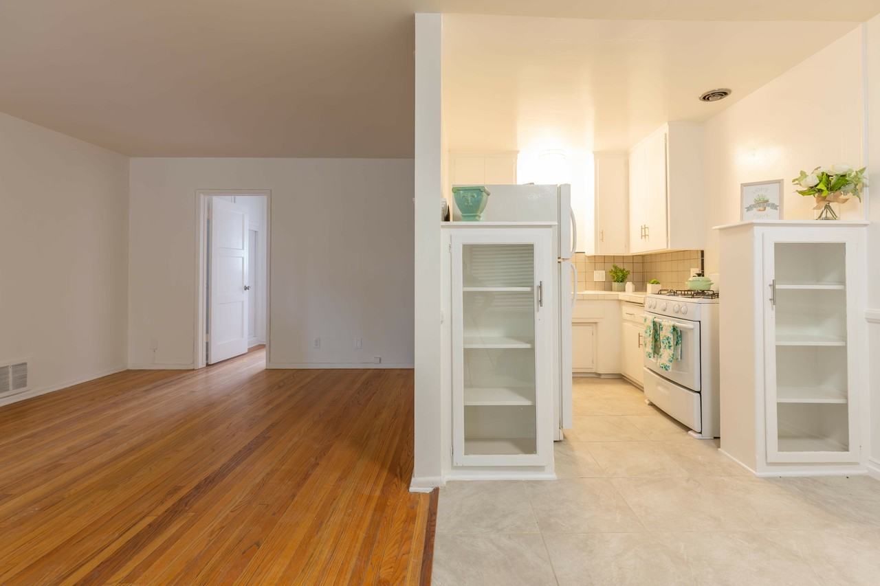 1245 N Laurel Ave 06, West Hollywood, CA 90046 1 Bedroom Condo for