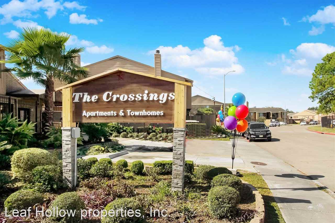 The Crossings Affordable Luxury in NW Houston Apartments for Rent