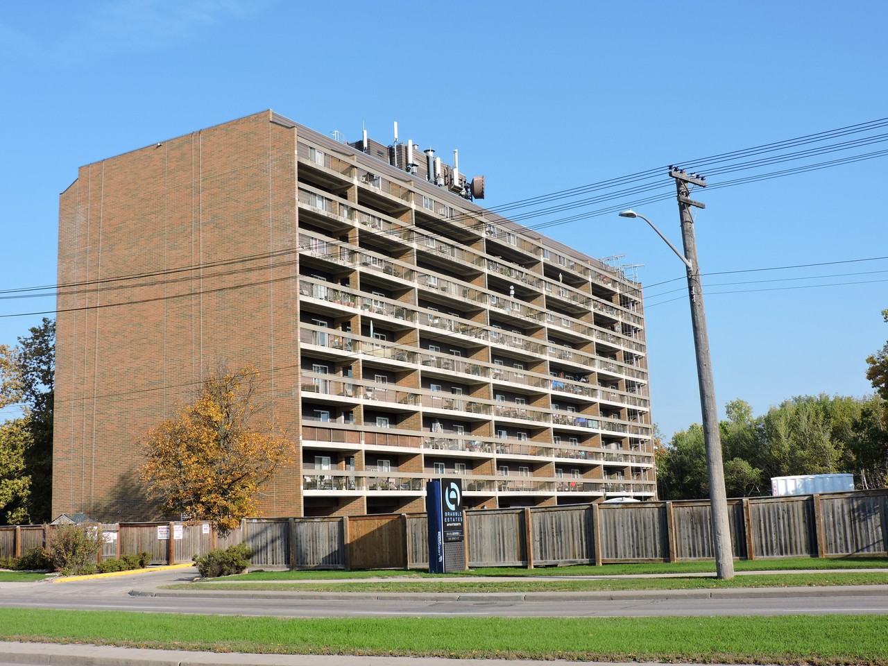 Bramble Estates Apartments 3901 Grant Ave, Winnipeg, MB R3R 2Z4 Zumper