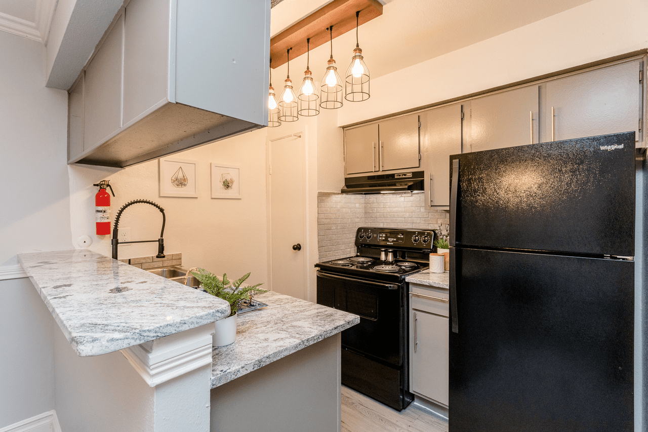 Ridge Point Apartments 2700 Westridge St, Houston, TX 77054 Zumper