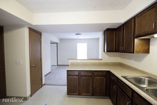 Quaker Meadows Apartments 3878 Quaker Cir, Hermitage, PA 16148 Zumper