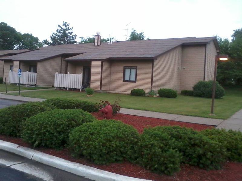 Knollview Apartments 512 W High St, Ovid, MI 48866 Zumper