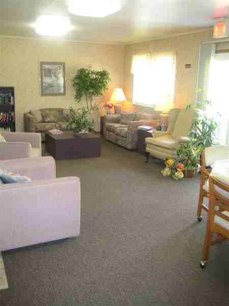 Clinton West Senior Apartments 839 S Clinton St, Stockbridge, MI