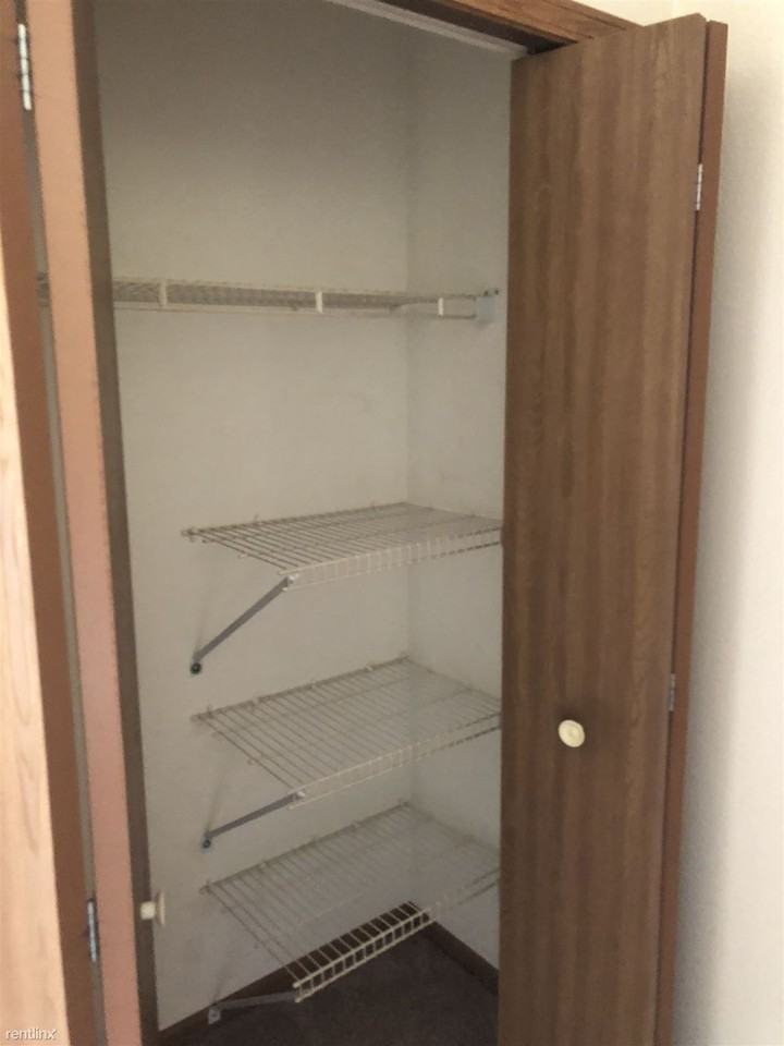 Cambridge Court I & II Senior Apartments 624 Cambridge Ln, Imlay City