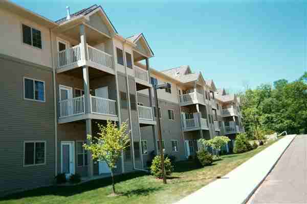 Stone Lake Manor Apartments 145 Stone Lake St, Cassopolis, MI 49031