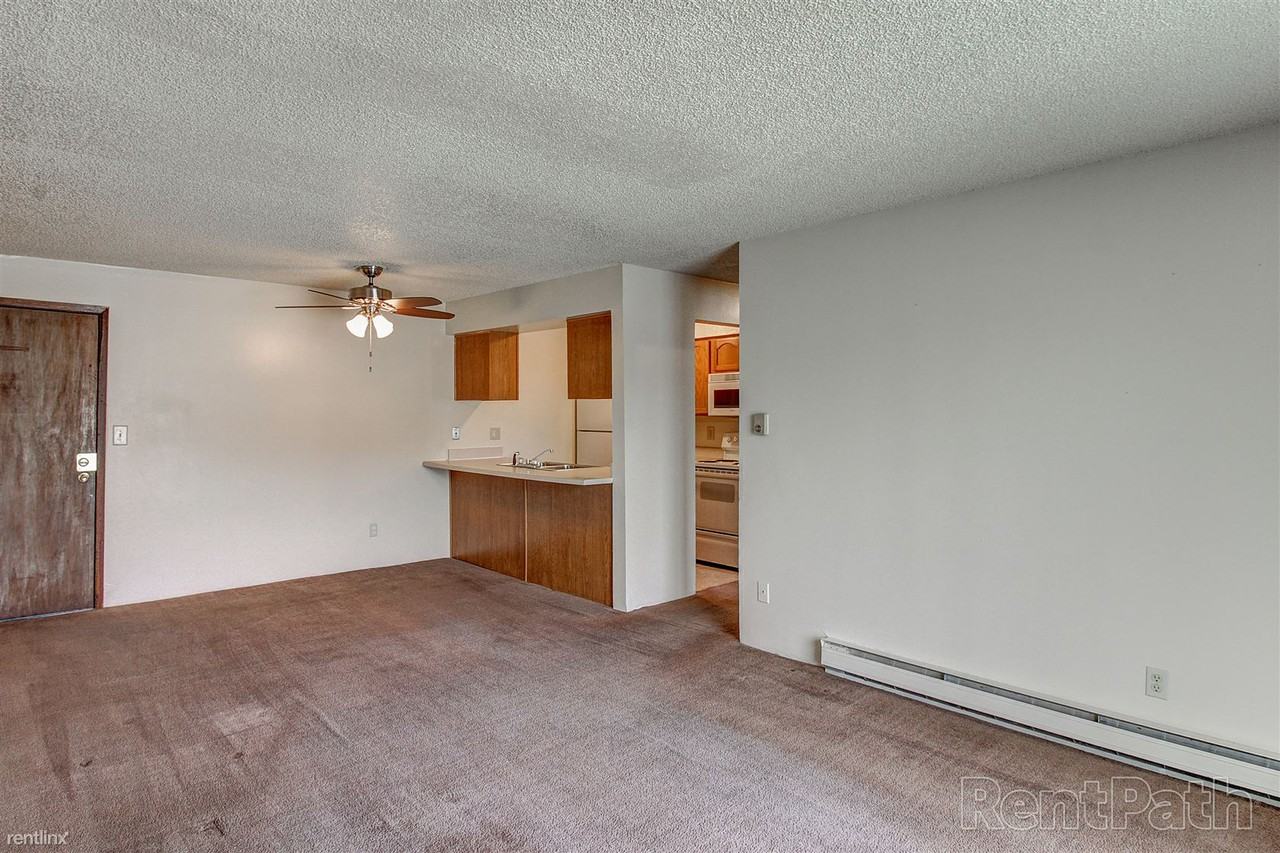 Briarwood Apartments 2132 Grand Ave, West Des Moines, IA 50265 Zumper