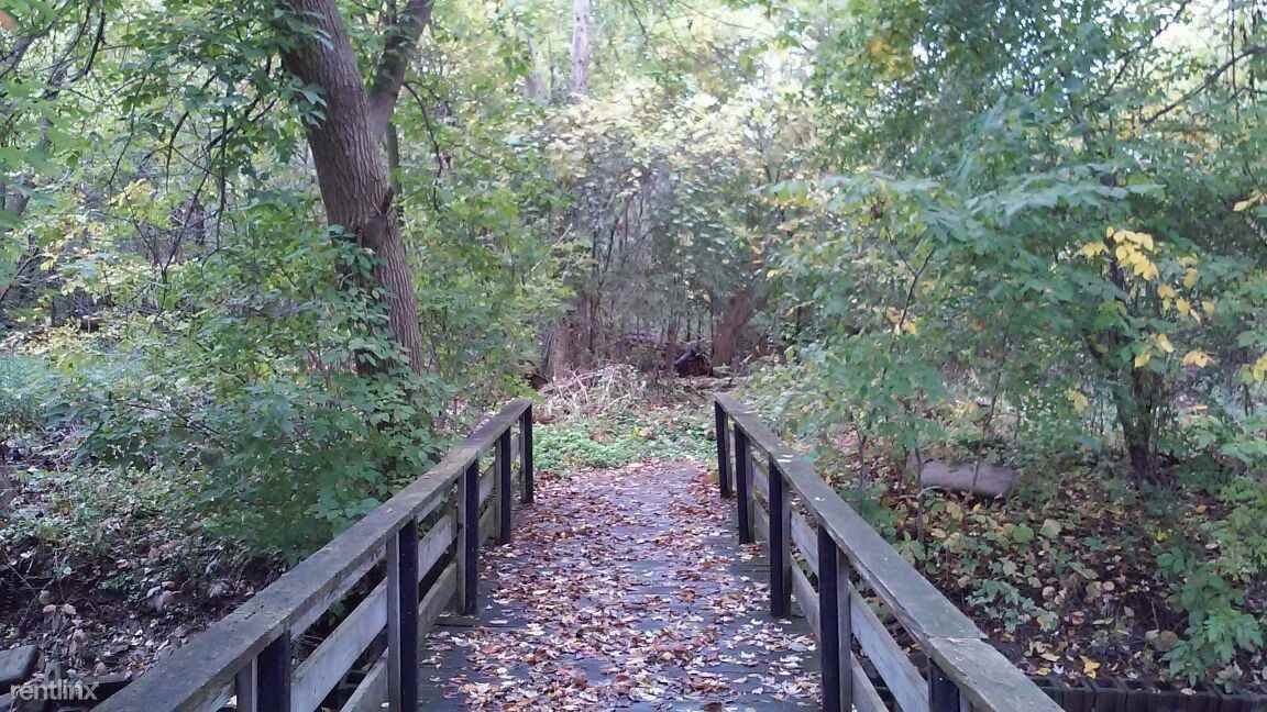 Truman Village Townhomes Apartments 32980 Truman Rd, Rockwood, MI