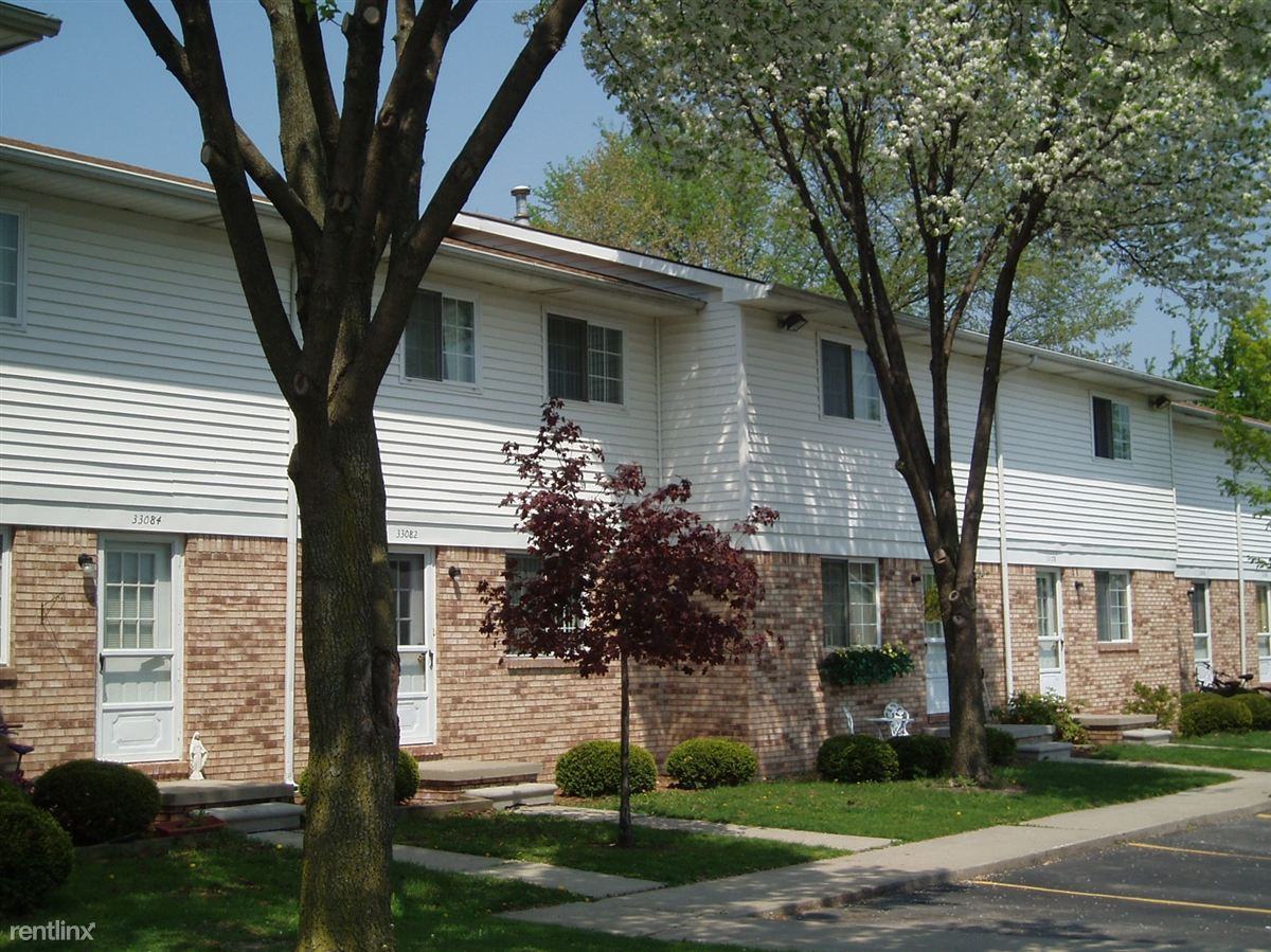 Truman Village Townhomes Apartments 32980 Truman Rd, Rockwood, MI