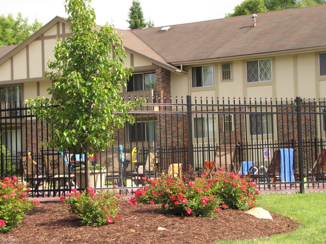 Glenwood Apartments 4632 S Hagadorn Rd, East Lansing, MI 48823 Zumper