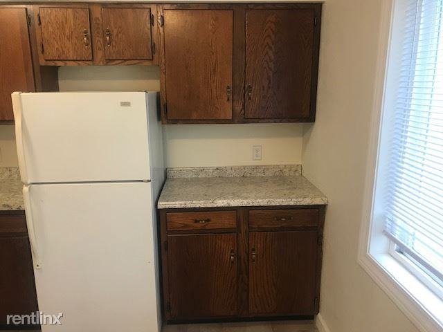 Midway Apartments 9115 N Main St, Berrien Springs, MI 49103 Zumper