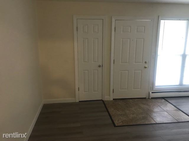 Midway Apartments 9115 N Main St, Berrien Springs, MI 49103 Zumper