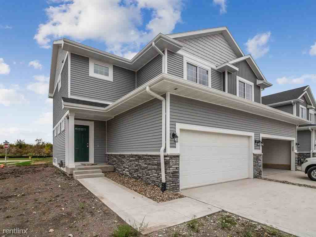 Covenant Cove Townhomes Apartments 9692 Turnpoint Dr, West Des Moines
