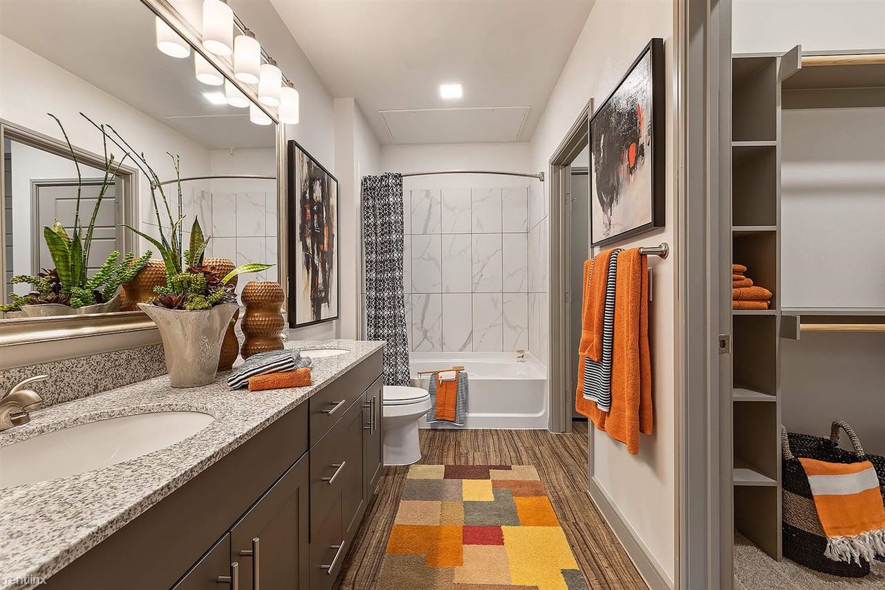 2001 Blvd Apartments in Medical Center, Houston, TX 77030 Zumper