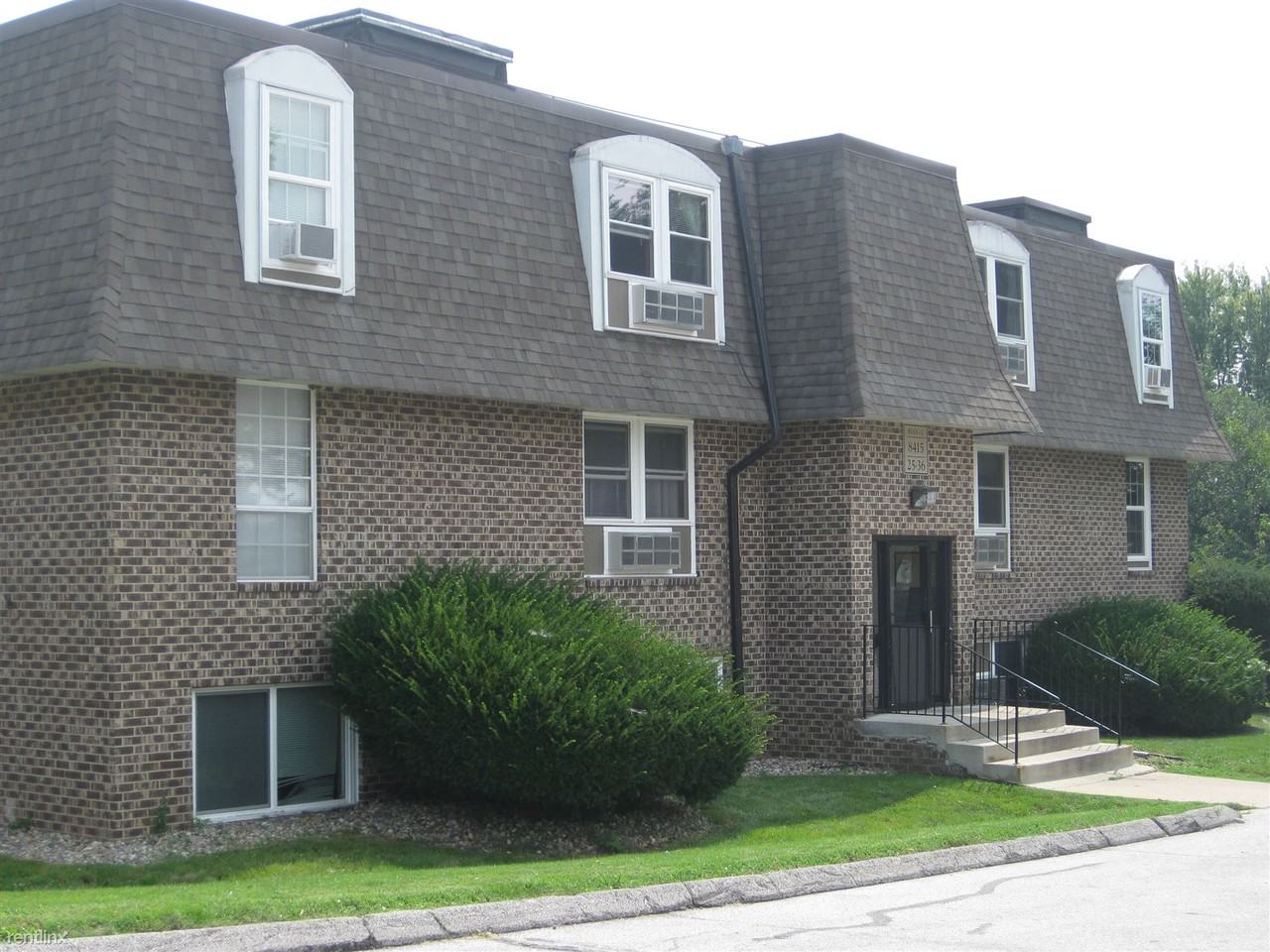 8415 Franklin Ave Apartments in Clive, IA 50325 Zumper