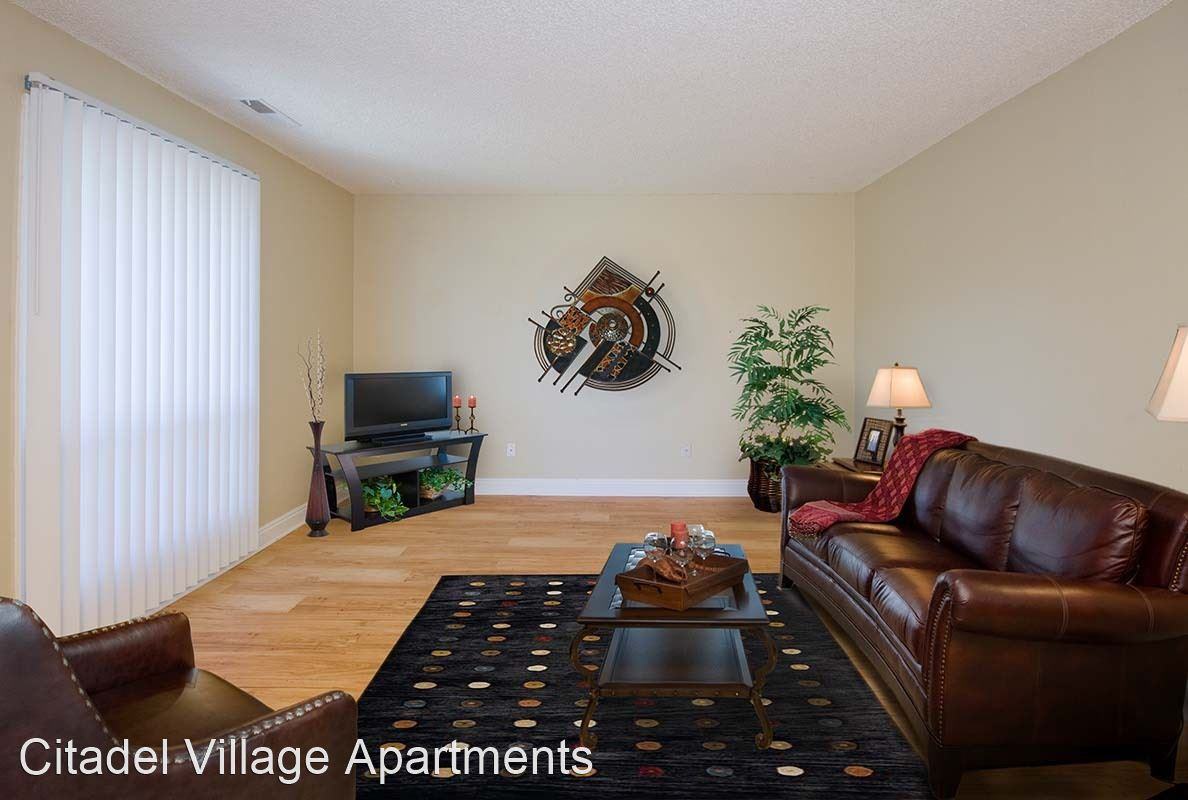 Citadel Village Apartments 913 N Chelton Rd, Colorado Springs, CO