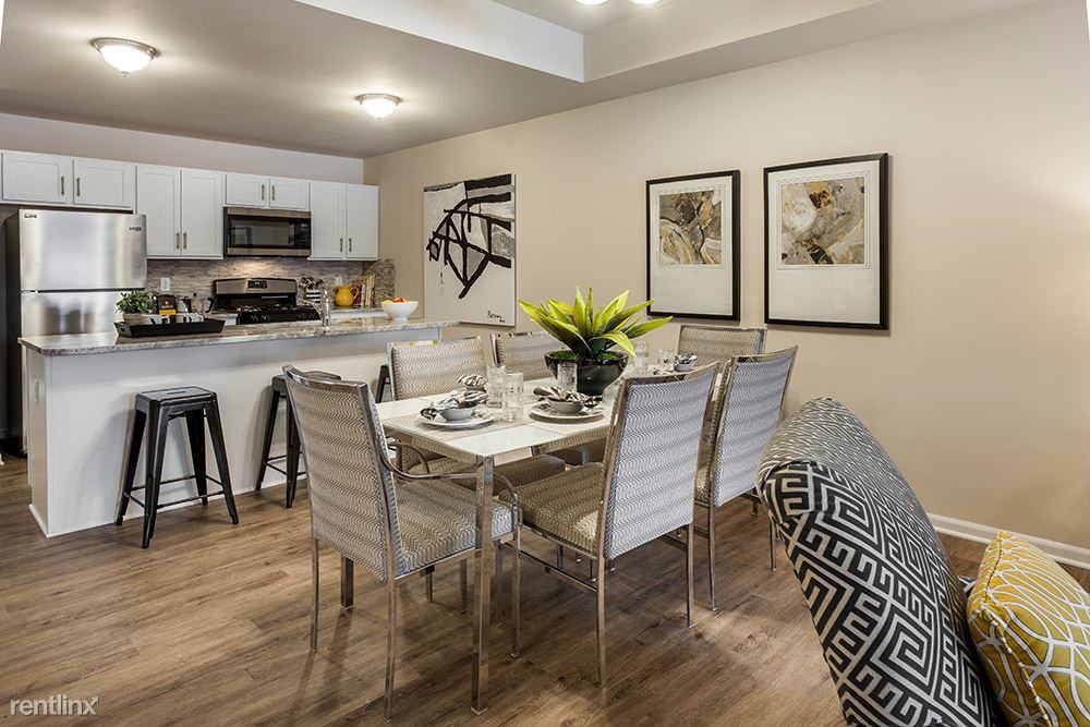 Cascade Pointe of Saline Apartments 974 Savannah Ct, Saline, MI 48176