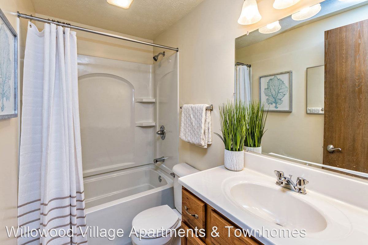 Willowood Village Apartments & Townhomes 2857 Willowood Dr, Erie, PA